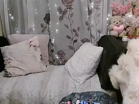 OhmyPinay's cam snapshot