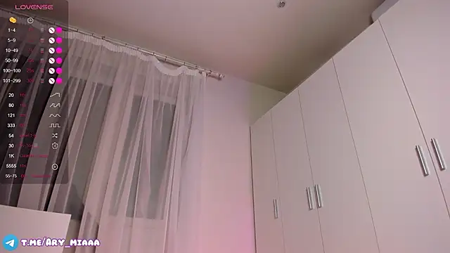 Ary_mia's cam snapshot