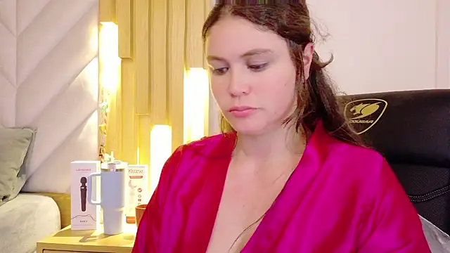 Anaise_latif's cam snapshot