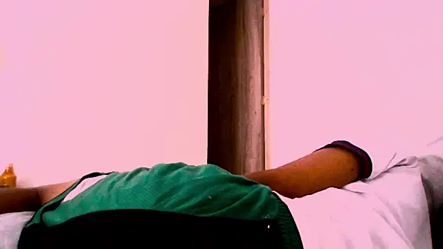 mellow_smoke live sex cam