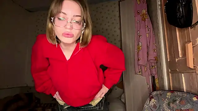 KerieDitti live sex cam