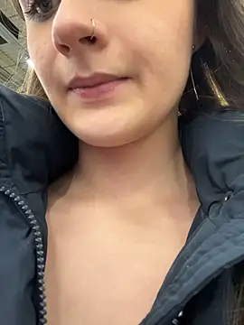 KittyQueeny's cam snapshot