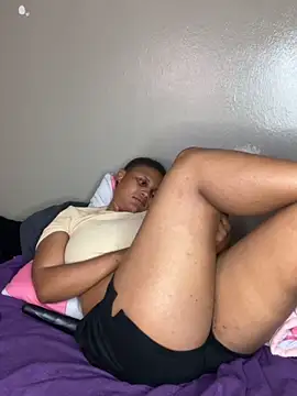 liztaylor's cam snapshot