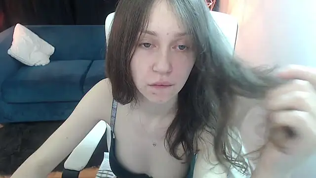 Afina_Youngful's cam snapshot