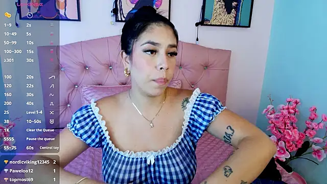 Abigail-Cowem's cam snapshot