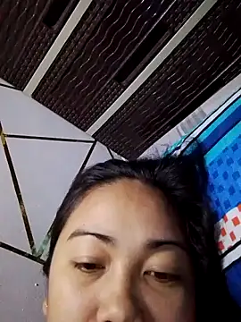 SunKissedGlow live sex cam