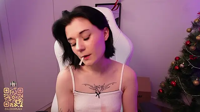 Lucy_Kitten's cam snapshot