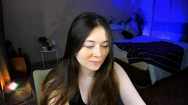 AlluringLookk's cam snapshot