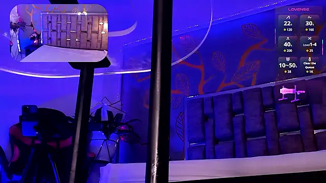 OliviaHalley live sex cam