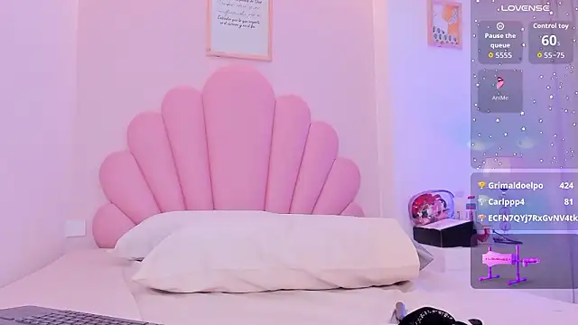 Karoline_spec's cam snapshot