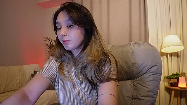 Sarasuo1's cam snapshot