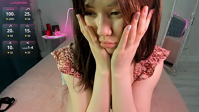 novaaskyy's cam snapshot