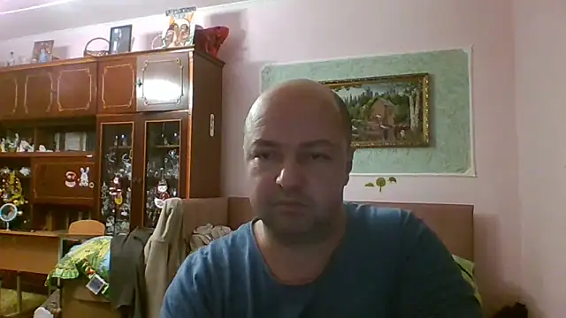 Luceriusbigass live sex cam