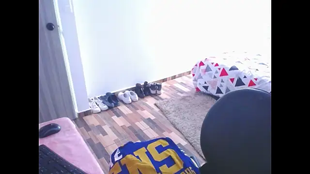 mystica_25's cam snapshot