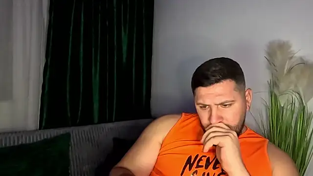 Gold_Alpha_Boy's cam snapshot