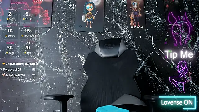 RoxanneStorm_'s cam snapshot