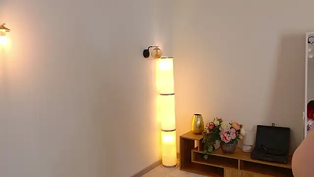 Kim_Redd's cam snapshot