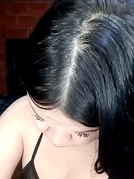 Chantal_lopez's cam snapshot