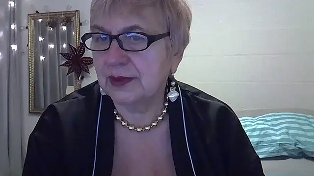 SweetCherry27's cam snapshot