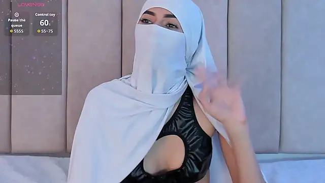 _Zahiira_'s cam snapshot