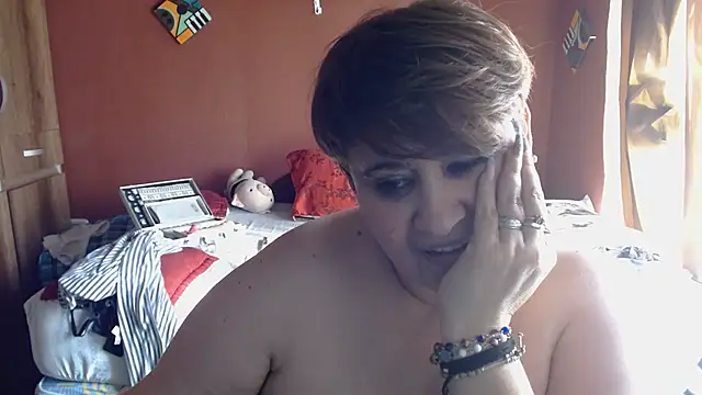 Sasharosee2's cam snapshot