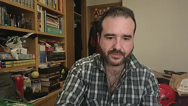 curiosillo83 live sex cam