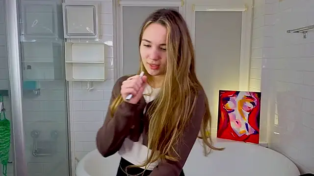 LeenaPuita's cam snapshot