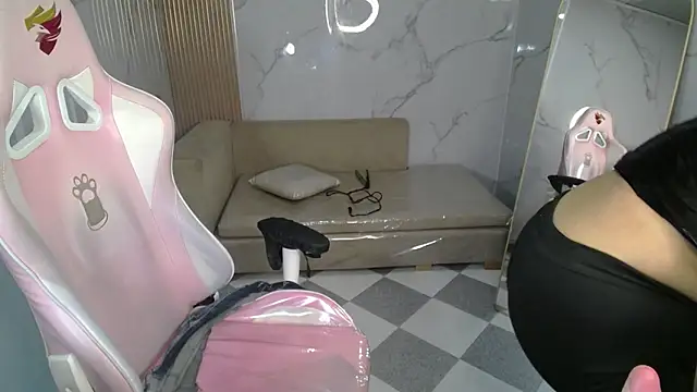 skeler_lovd_b_'s cam snapshot