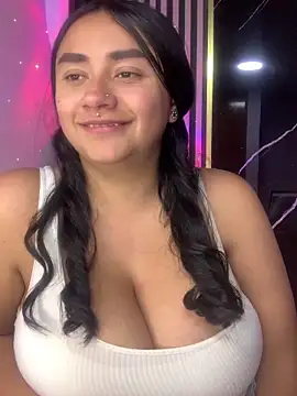 michell_boobs_'s cam snapshot