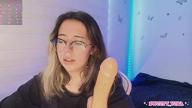 sweettvera's cam snapshot