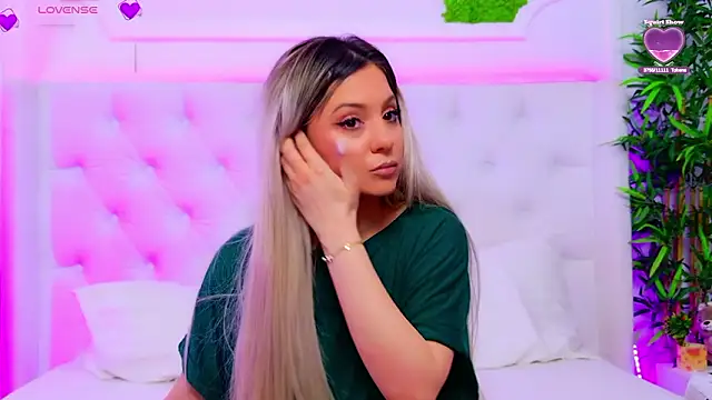 AriannaSins's cam snapshot