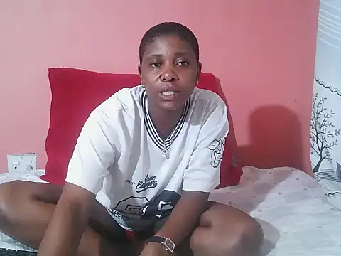 SexyMbali_01's cam snapshot