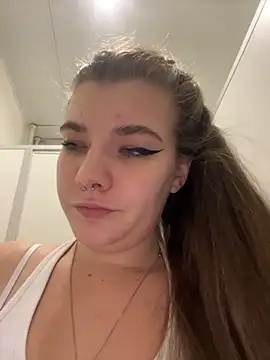 Holy_Tereza's cam snapshot