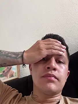 GonzAlex-23's cam snapshot