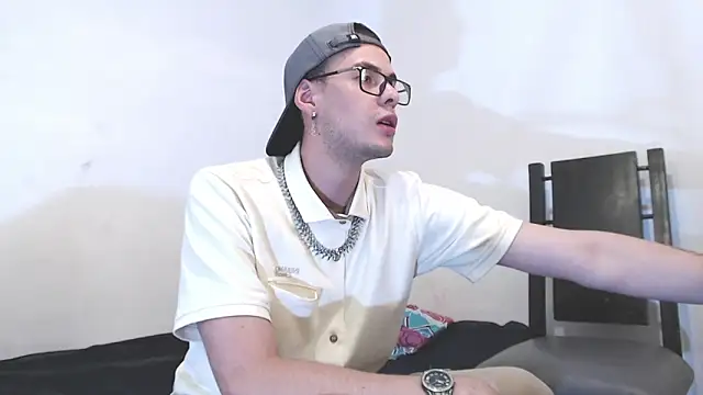 Vlad__night's cam snapshot