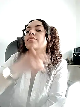 RubyStrong's cam snapshot