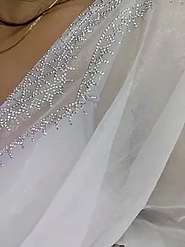 kaamuk_shweta live sex cam