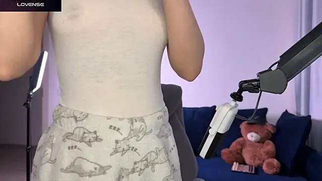 SharkyBaby's cam snapshot