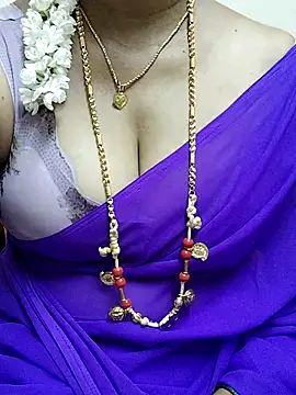 boojatamil's cam snapshot