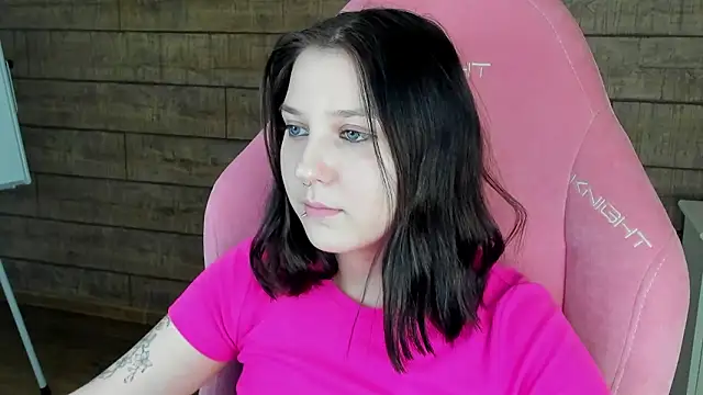 TinnaBurton's cam snapshot