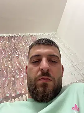 Pablo_Hornyguy95 live sex cam