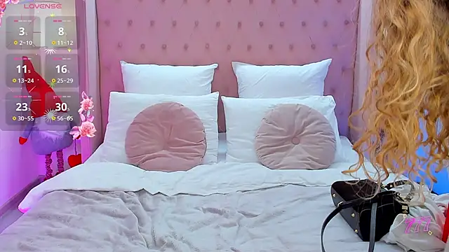 CassieRide live sex cam