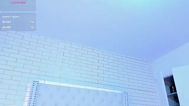 kylie_wilsson's cam snapshot