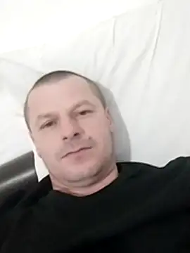 Ivan9iutt's cam snapshot