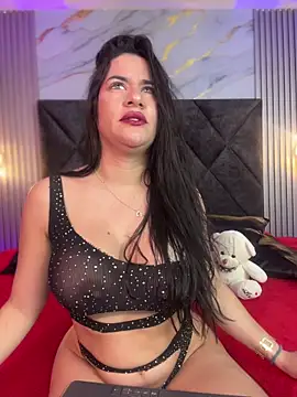 Zafira_Alabi's cam snapshot