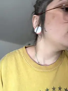 Alix_Valentine's cam snapshot