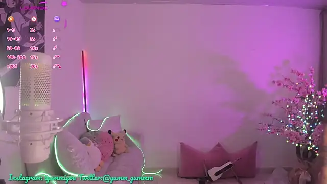 cute_catlyn's cam snapshot