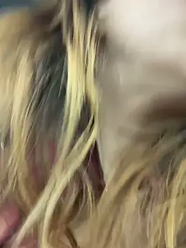 LeaGambit__'s cam snapshot