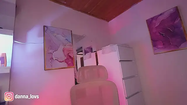 Dannaa_Lovs's cam snapshot