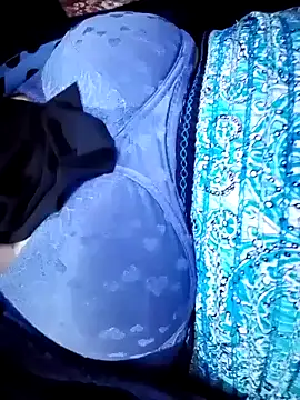 Hnonasix89's cam snapshot